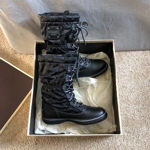 Coach Shaine Lace Up Black Boots - Size 7